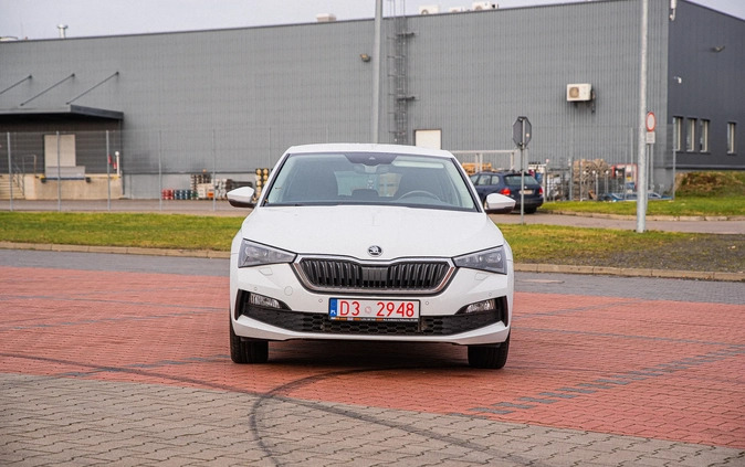 Skoda Scala cena 75900 przebieg: 50000, rok produkcji 2021 z Głogów małe 154